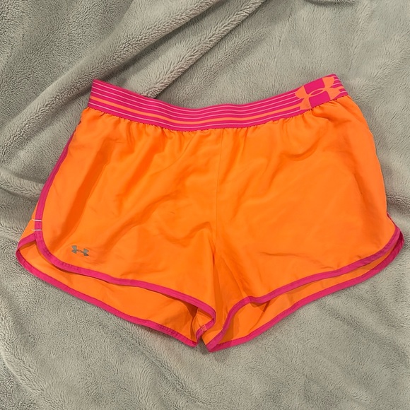 Under Armour Womens Athletic Shorts - Picture 1 of 5